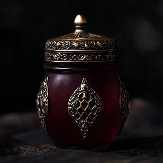 An image of a red honey jar.